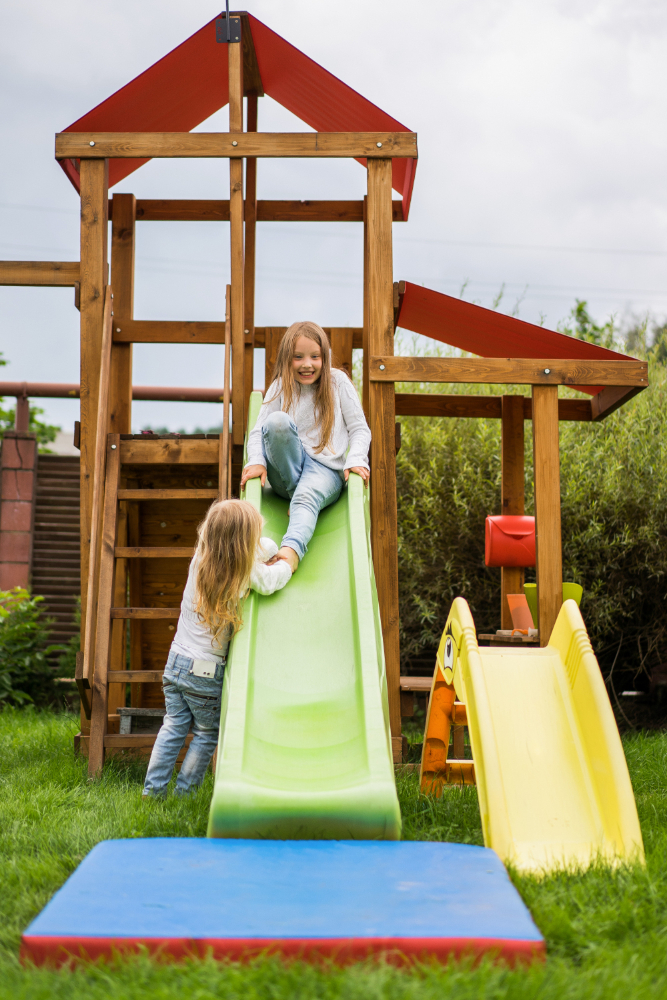 playground para criancas no quintal de casa 1